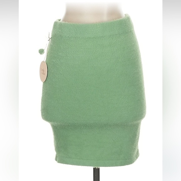 NWT SET Camila Coelho - Raquel Light Green Cropped Sweater & Mini Skirt - Small - Picture 6 of 8